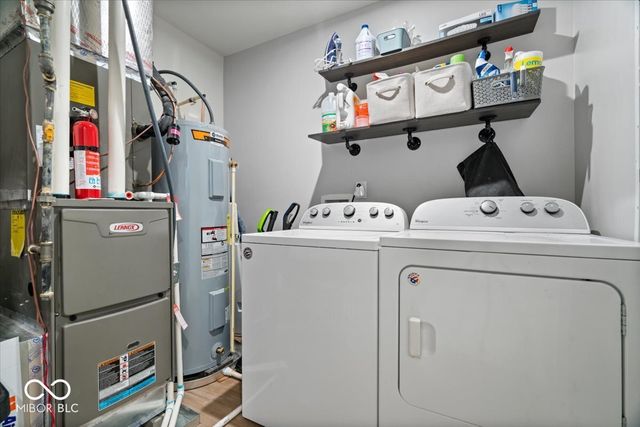 6727 Seattle Slew Drive, Whitestown, IN 46075