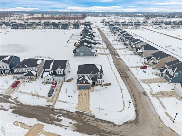 6727 Seattle Slew Drive, Whitestown, IN 46075