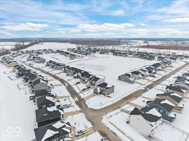 6727 Seattle Slew Drive, Whitestown, IN 46075