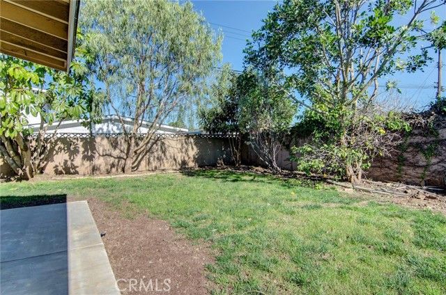 270 Joann B, Costa Mesa, CA 92626