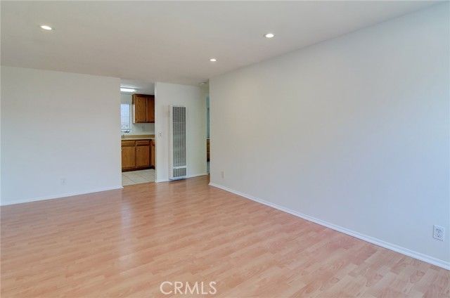 270 Joann B, Costa Mesa, CA 92626