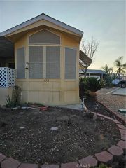 1295 S Cawston 490, Hemet, CA 92545