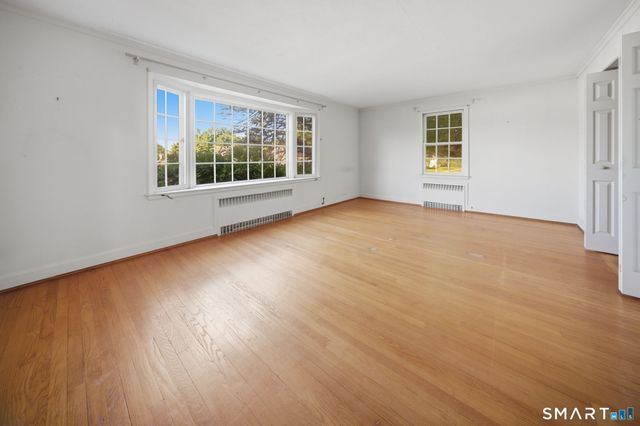 11 Paxton Road, West Hartford, CT 06107