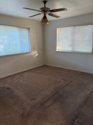 906 W Main Street, Richland, TX 76681
