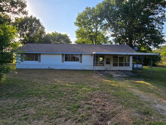 906 W Main Street, Richland, TX 76681