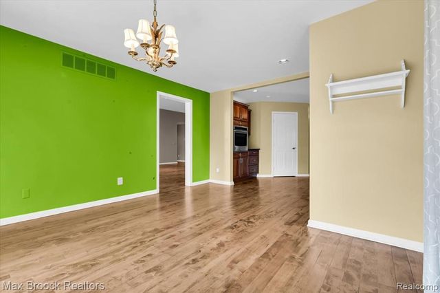 11633 Lorenz Way, Plymouth, MI 48170