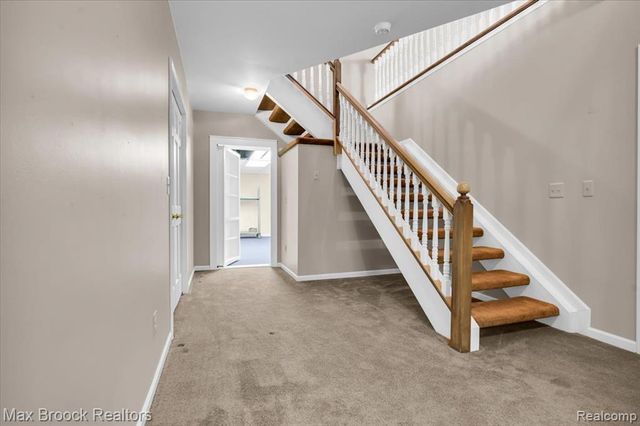 11633 Lorenz Way, Plymouth, MI 48170