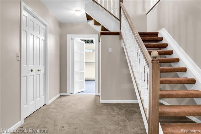 11633 Lorenz Way, Plymouth, MI 48170