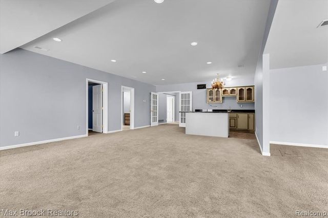 11633 Lorenz Way, Plymouth, MI 48170