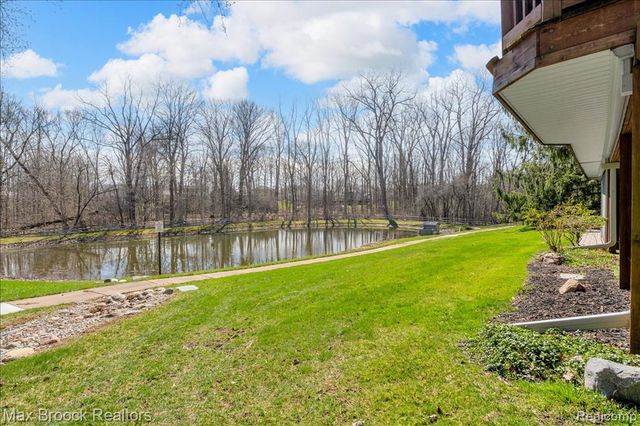 11633 Lorenz Way, Plymouth, MI 48170