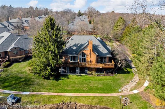 11633 Lorenz Way, Plymouth, MI 48170