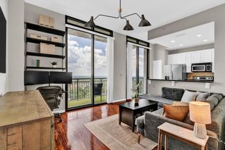 3040 Peachtree NW Road 1605, Atlanta, GA 30305