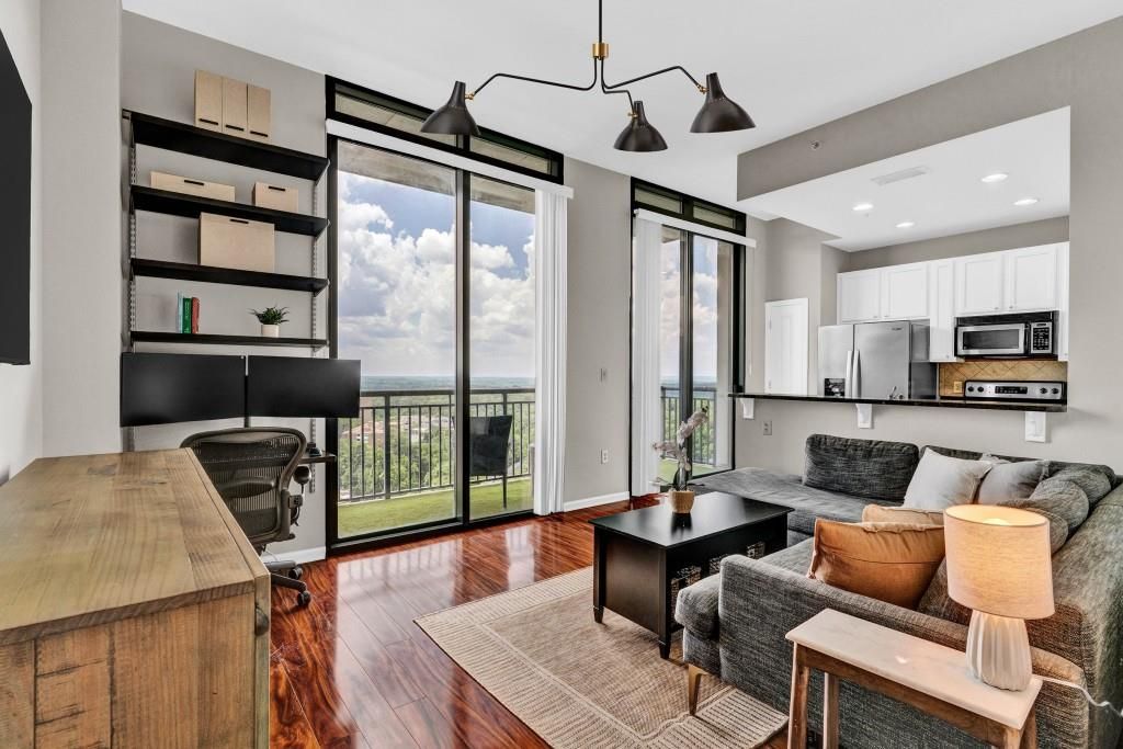 3040 Peachtree NW Road 1605, Atlanta, GA 30305