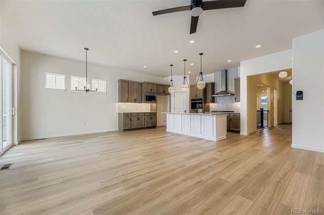 8942 S Riviera Way, Aurora, CO 80016