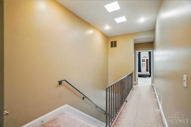 2731 Cleinview Avenue, Cincinnati, OH 45206