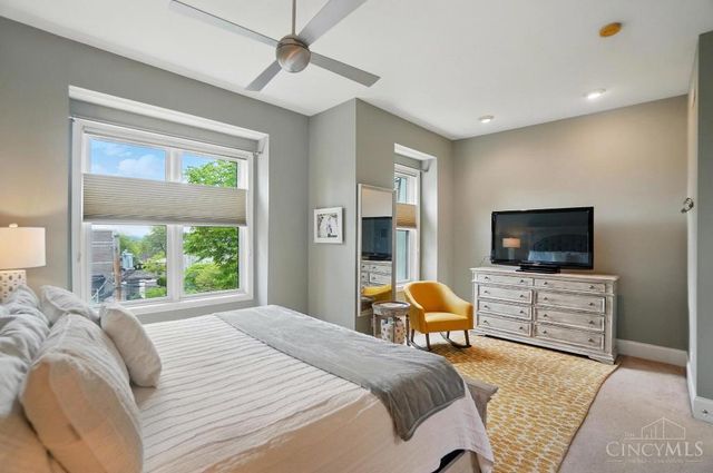 2731 Cleinview Avenue, Cincinnati, OH 45206