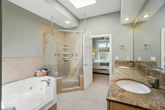 2731 Cleinview Avenue, Cincinnati, OH 45206