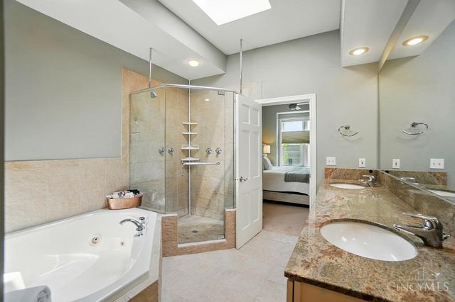 2731 Cleinview Avenue, Cincinnati, OH 45206