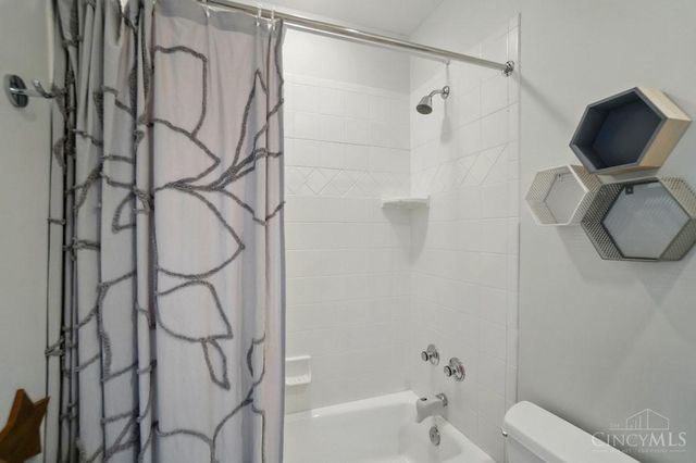 2731 Cleinview Avenue, Cincinnati, OH 45206