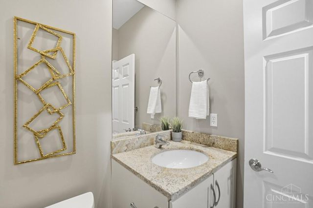 2731 Cleinview Avenue, Cincinnati, OH 45206