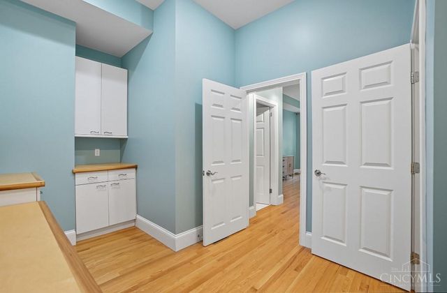 2731 Cleinview Avenue, Cincinnati, OH 45206