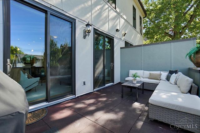 2731 Cleinview Avenue, Cincinnati, OH 45206