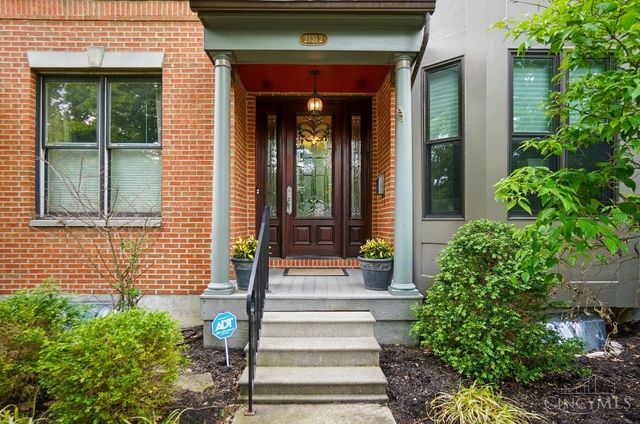 2731 Cleinview Avenue, Cincinnati, OH 45206