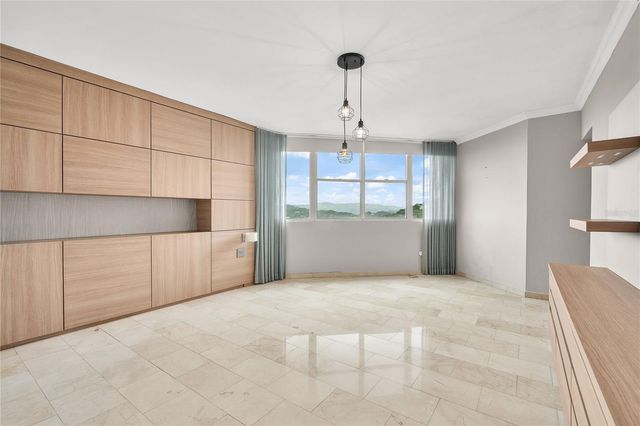 . 833 STREET 1603, Guaynabo, PR 00969