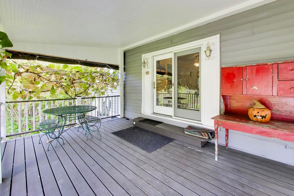 314 S Wolf Road, Des Plaines, IL 60016 — photo 4