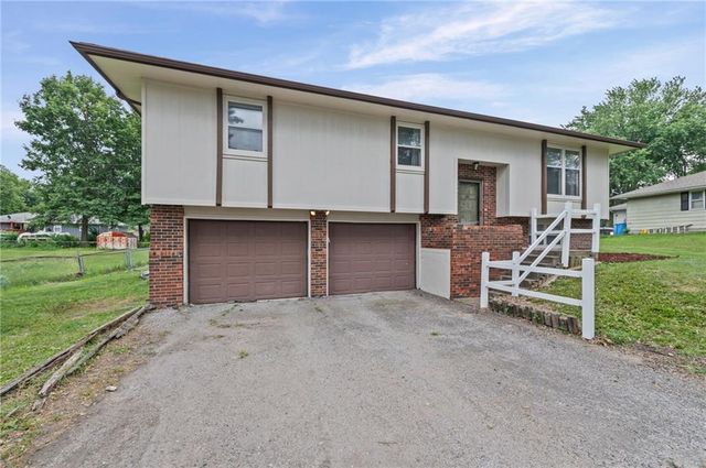 407 Sellers Place, Lathrop, MO 64465