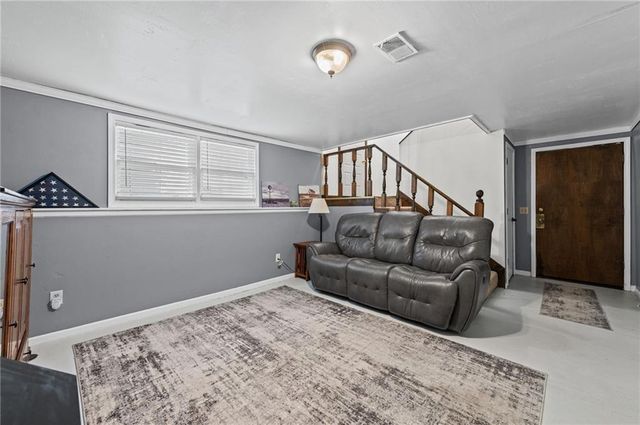 407 Sellers Place, Lathrop, MO 64465