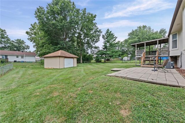 407 Sellers Place, Lathrop, MO 64465
