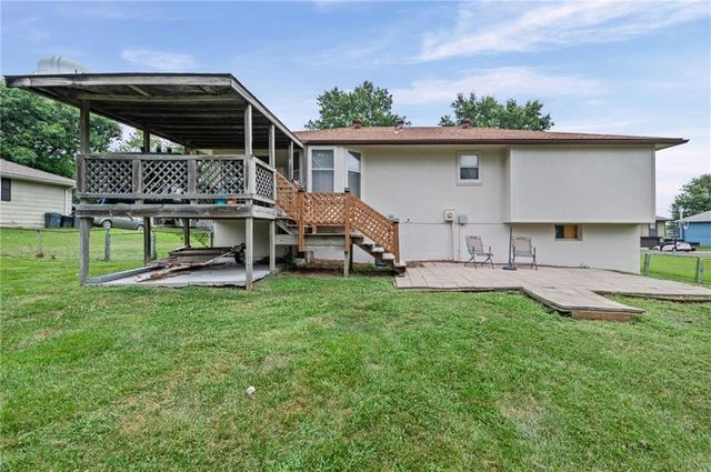 407 Sellers Place, Lathrop, MO 64465