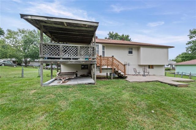 407 Sellers Place, Lathrop, MO 64465