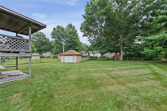 407 Sellers Place, Lathrop, MO 64465