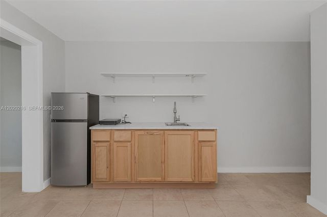 221 NW 32nd St 223-B, Miami, FL 33127