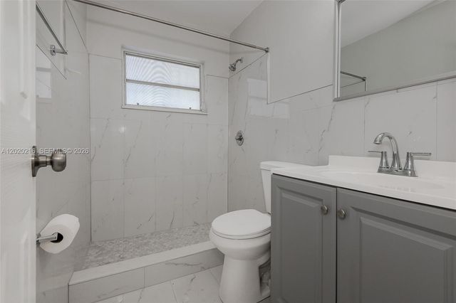 221 NW 32nd St 223-B, Miami, FL 33127