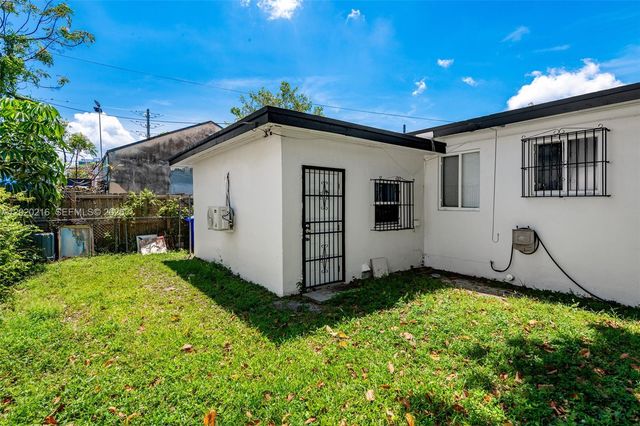 221 NW 32nd St 223-B, Miami, FL 33127