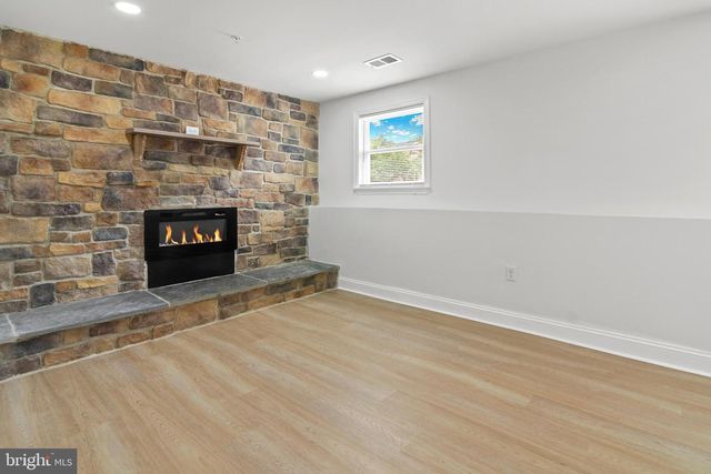 1424 REGENT ST, Annapolis, MD 21403
