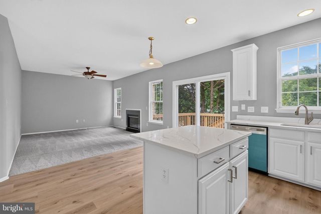 21 BARNUM DR, Stafford, VA 22556