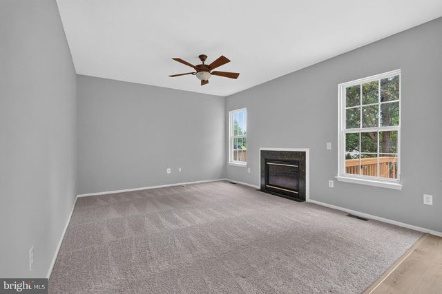 21 BARNUM DR, Stafford, VA 22556
