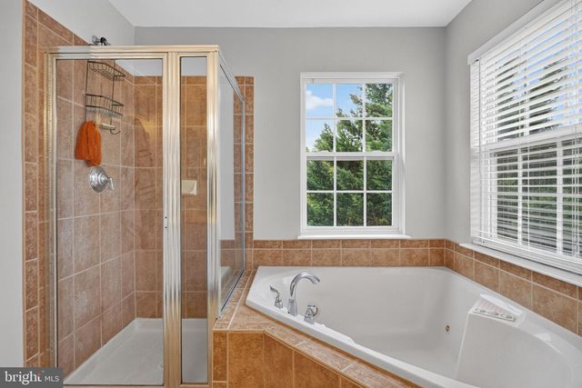 21 BARNUM DR, Stafford, VA 22556