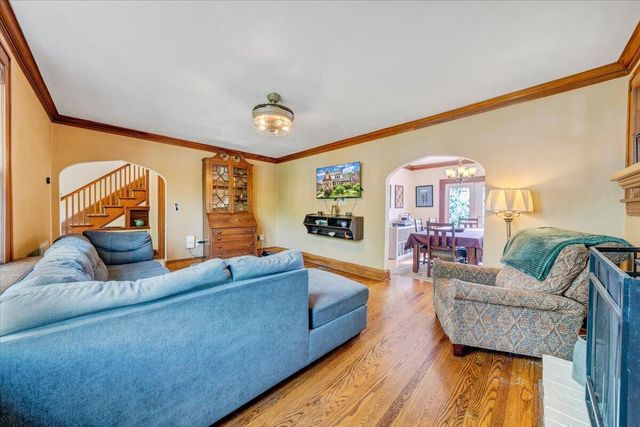 1806 Warrington RD, Roanoke, VA 24015