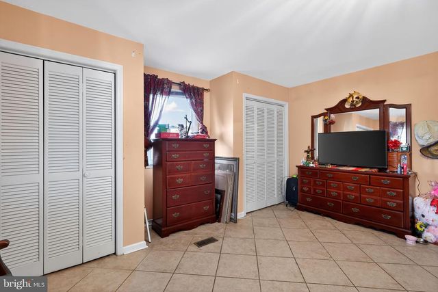 2924 GRACEFIELD RD, Silver Spring, MD 20904