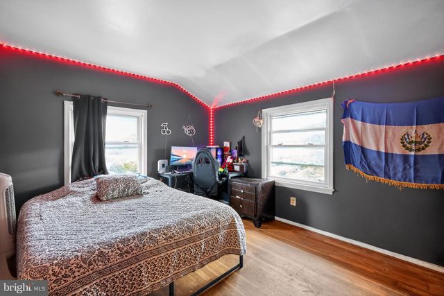 2924 GRACEFIELD RD, Silver Spring, MD 20904