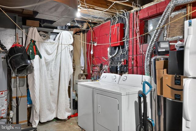 2924 GRACEFIELD RD, Silver Spring, MD 20904