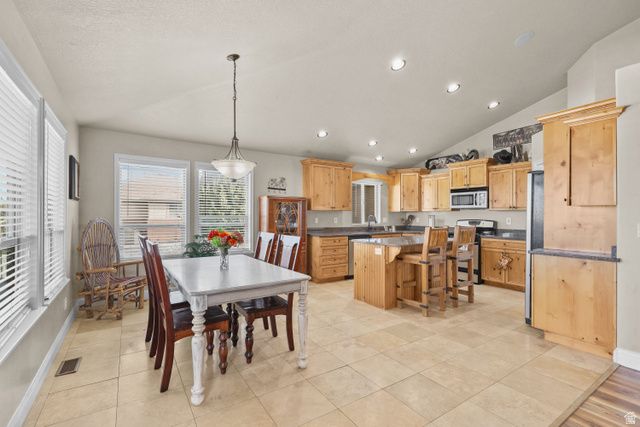 7340 S 950 W, Willard, UT 84340