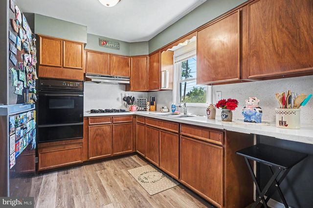 1605 CHURCH RD, York, PA 17408