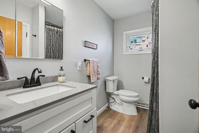 1605 CHURCH RD, York, PA 17408