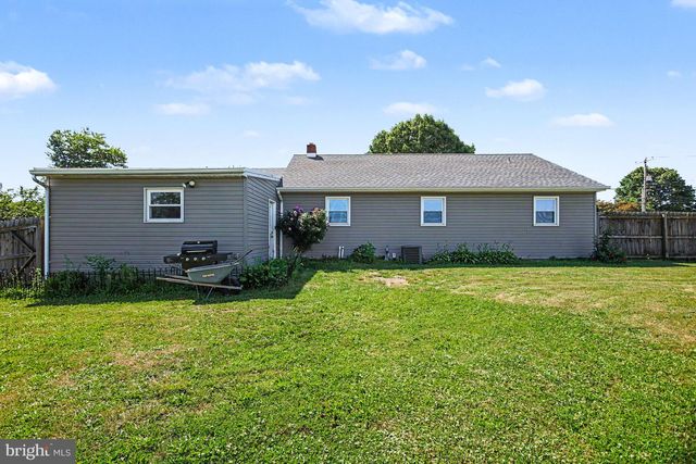 1605 CHURCH RD, York, PA 17408